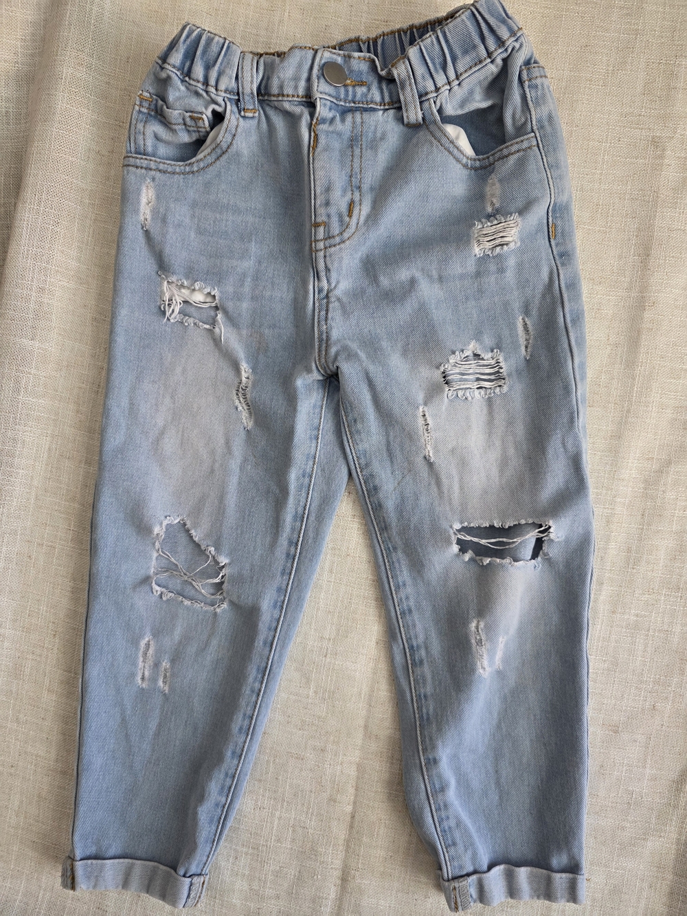 SHEIN Light Blue Distressed Kids Jeans